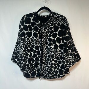 Elegant Black and White Animal Print Cape